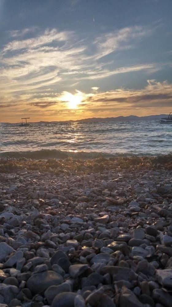 Aparthotel Marina Gromela Mirca  Bagian luar foto