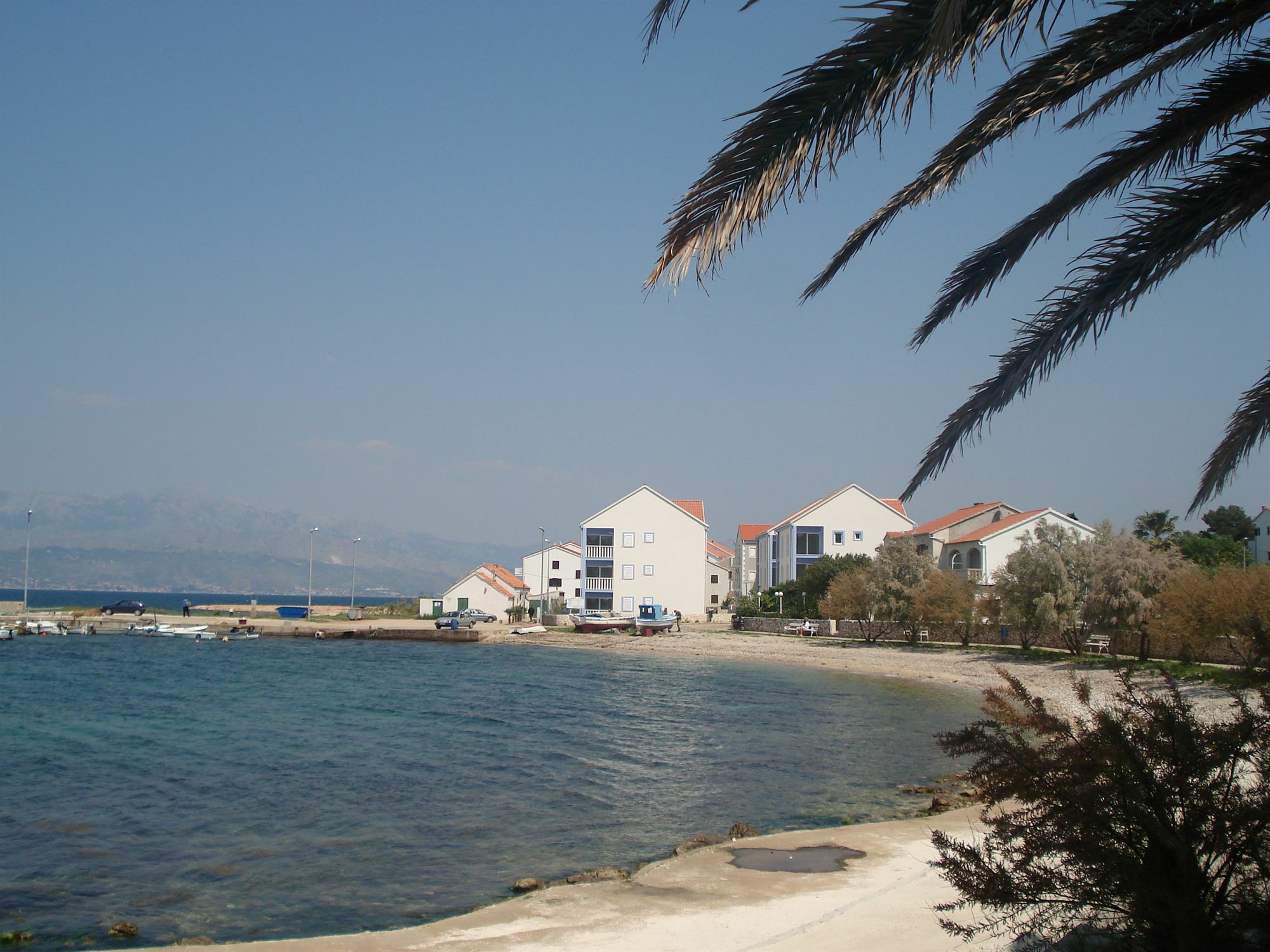 Aparthotel Marina Gromela Mirca  Bagian luar foto